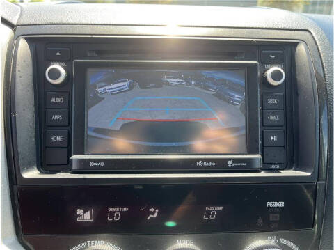 2016 Toyota Sequoia SR5