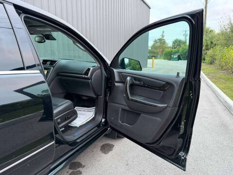 2016 GMC Acadia Denali