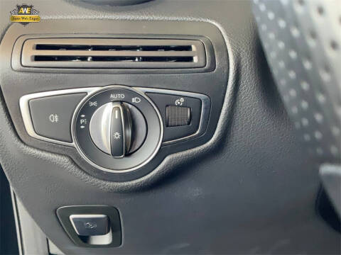 2023 Mercedes-Benz GLC GLC 300 4MATIC