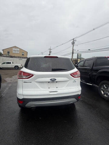 2015 Ford Escape SE
