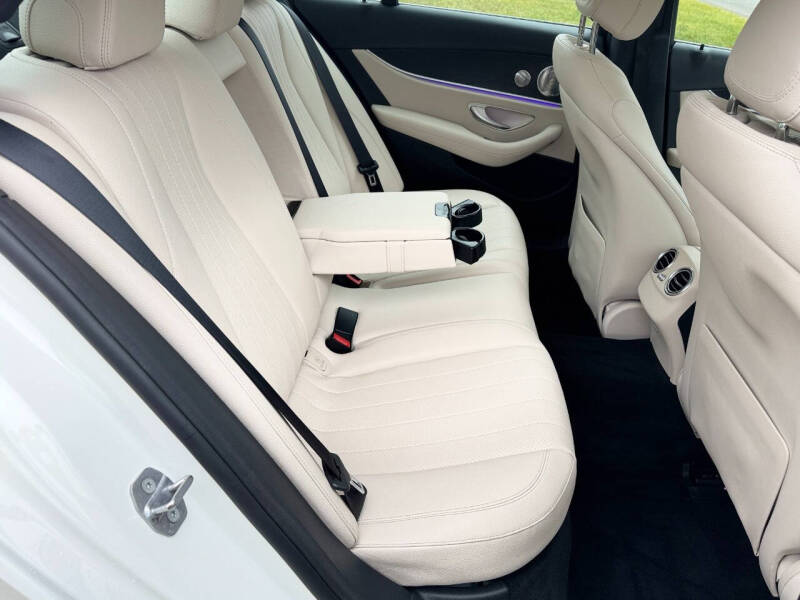 2017 Mercedes-Benz E-Class E 300 4MATIC