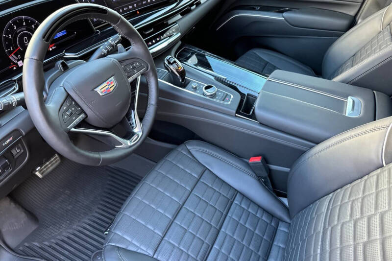 2023 Cadillac Escalade-V