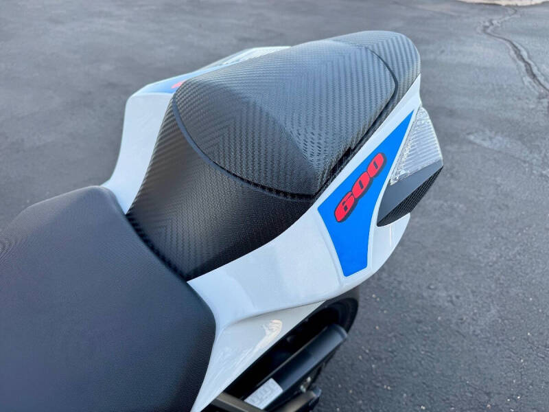 2025 Suzuki GSX-R
