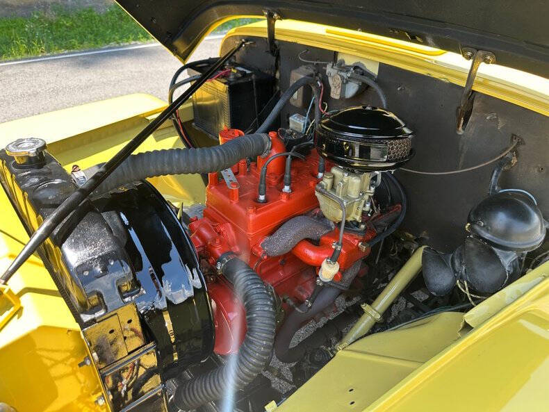 1948 Willys Jeepster