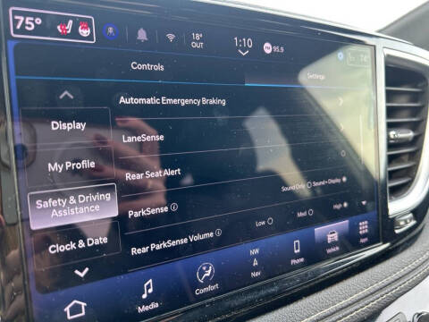 2025 Chrysler Pacifica Limited