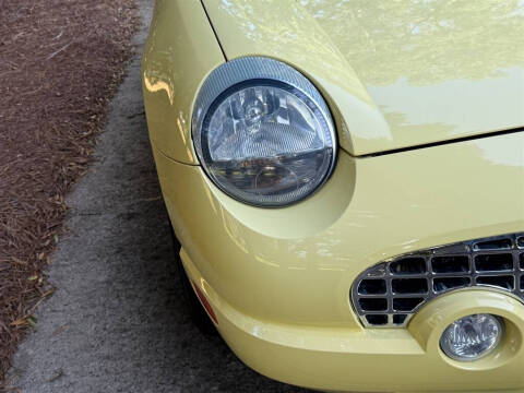 2002 Ford Thunderbird Deluxe