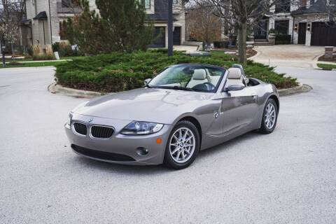 2005 BMW Z4 for sale at Collector Cars of Chicago in Naperville IL
