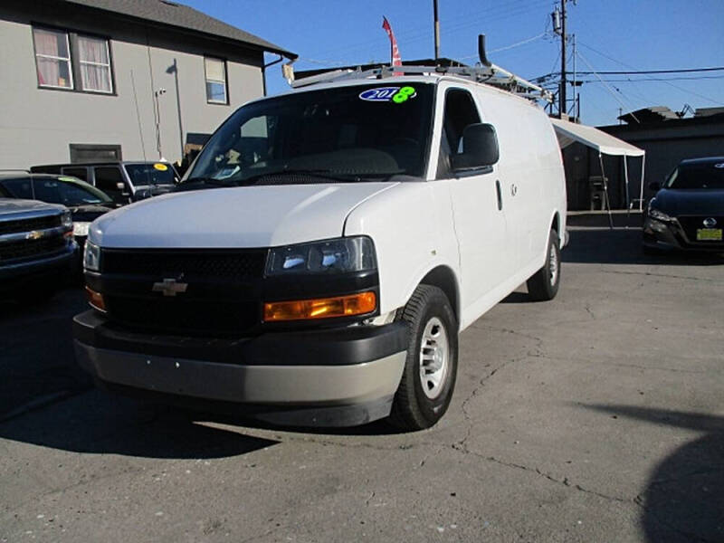 2018 Chevrolet Express 2500