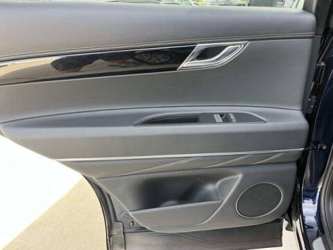 2025 Genesis GV80 2.5T Standard