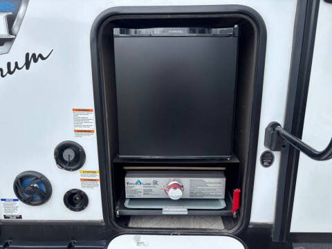 2024 Forest River SALEM 29VBUD