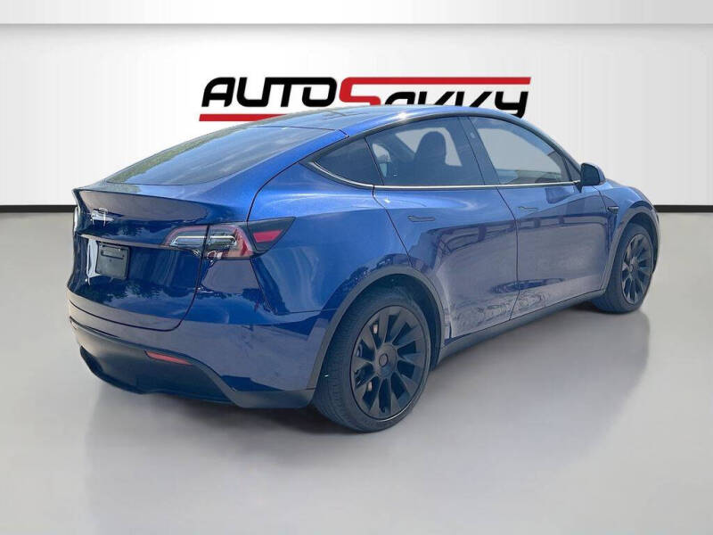 2024 Tesla Model Y Long Range