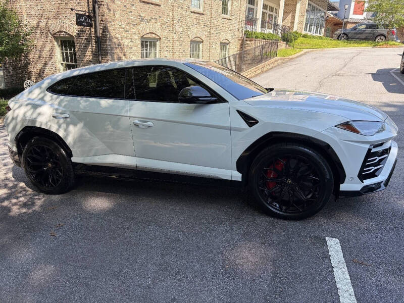 2020 Lamborghini Urus