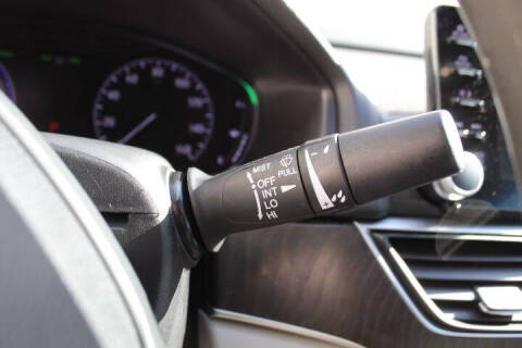 2019 Honda Accord Hybrid EX