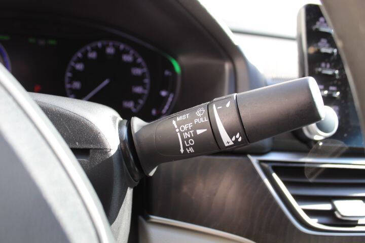 2019 Honda Accord Hybrid EX