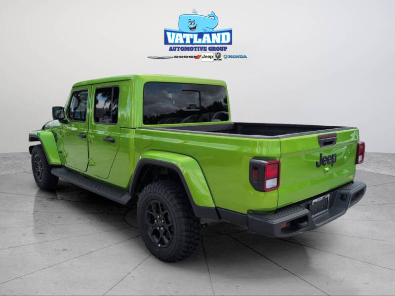 2025 Jeep Gladiator
