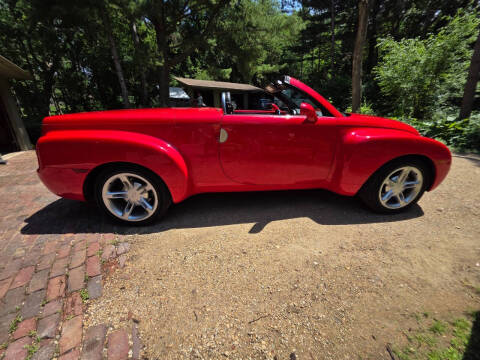 2004 Chevrolet SSR LS