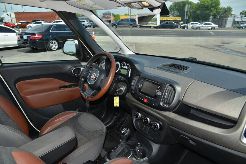 2015 FIAT 500L Trekking