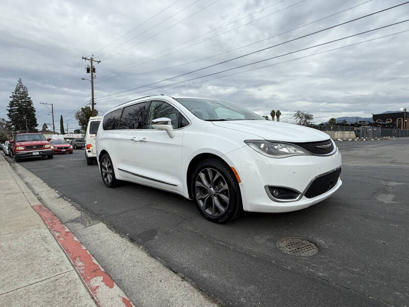 2017 Chrysler Pacifica Limited