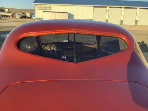 1937 Studebaker DICTATOR