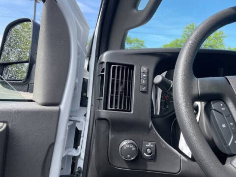 2026 Chevrolet Express 2500