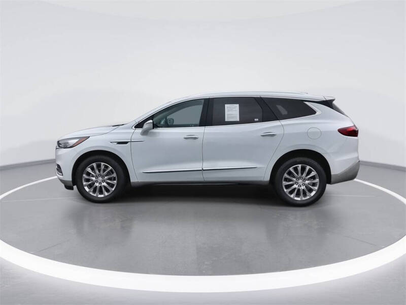 2021 Buick Enclave Essence