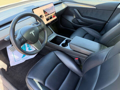2023 Tesla Model 3 Performance