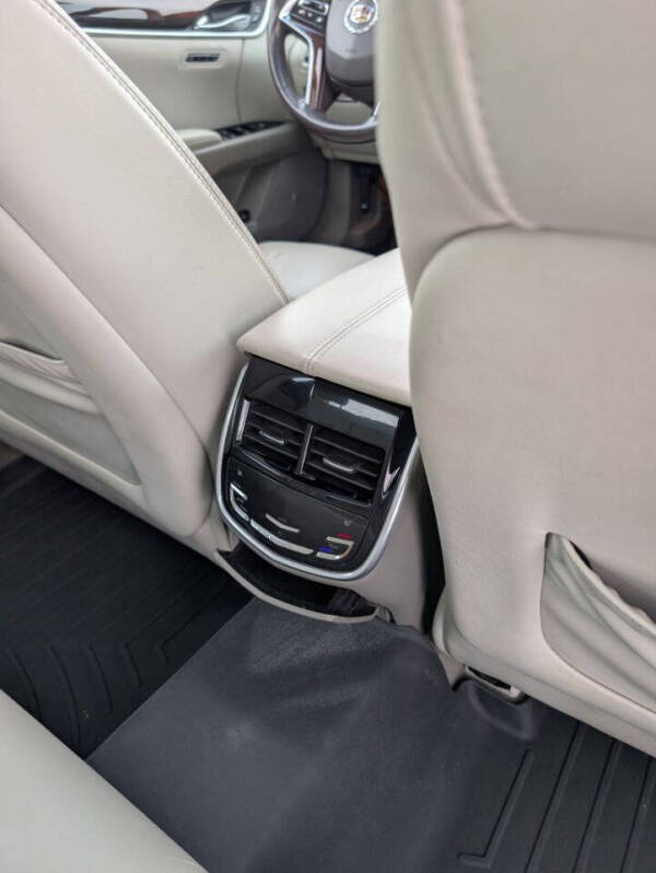 2013 Cadillac XTS Platinum Collection
