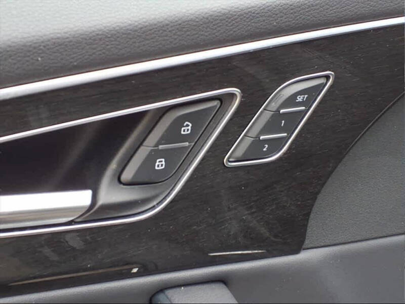 2021 Audi Q7 quattro Premium Plus 45 TFSI