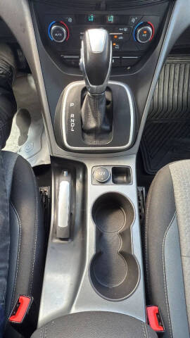 2017 Ford C-MAX Energi SE