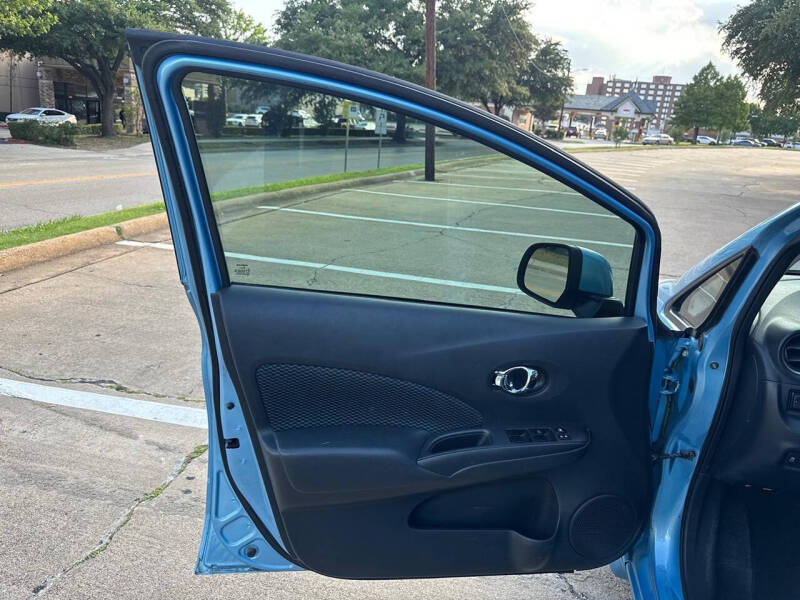 2014 Nissan Versa Note SV