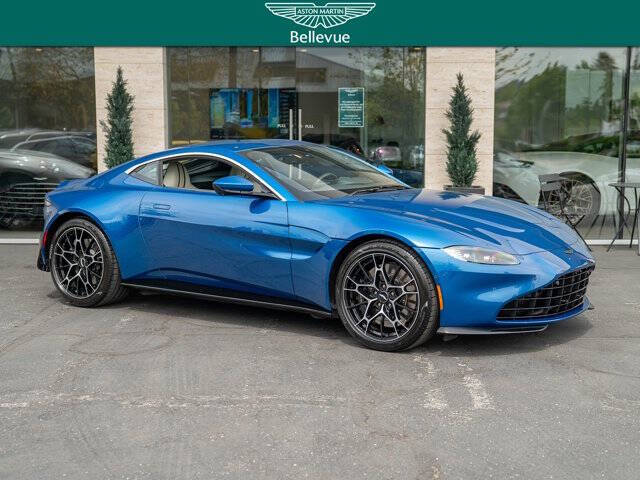 2022 Aston Martin Vantage 1