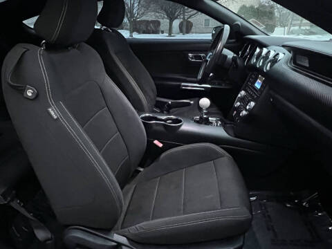 2015 Ford Mustang V6