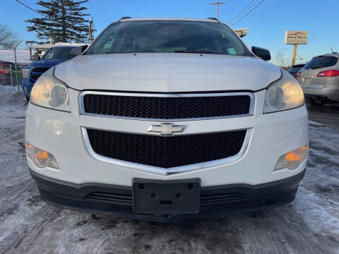 2011 Chevrolet Traverse LS