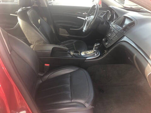 2013 Buick Regal Premium 2