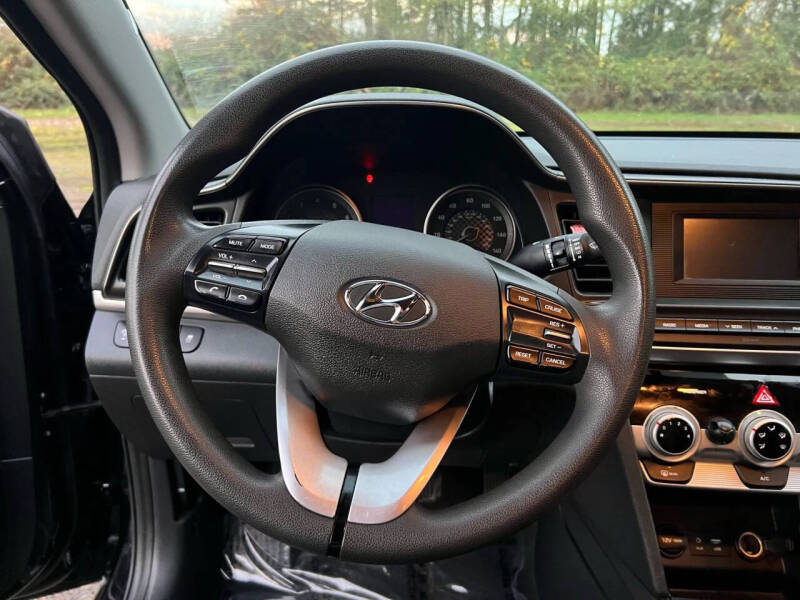 2019 Hyundai Elantra