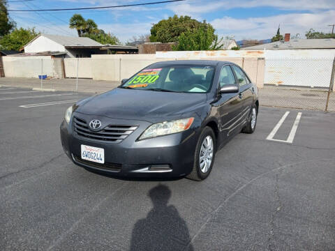 2009 Toyota Camry for sale at UNITED AUTO MART CA in Arleta CA