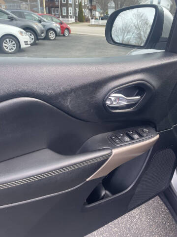 2017 Jeep Cherokee Latitude