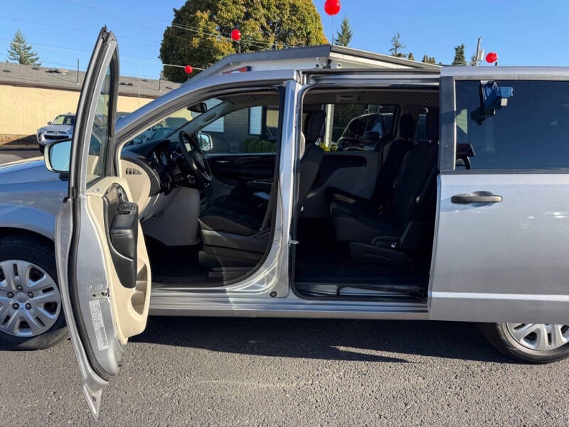 2019 Dodge Grand Caravan SE