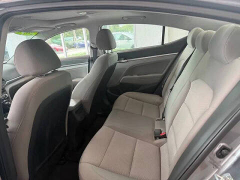 2020 Hyundai Elantra
