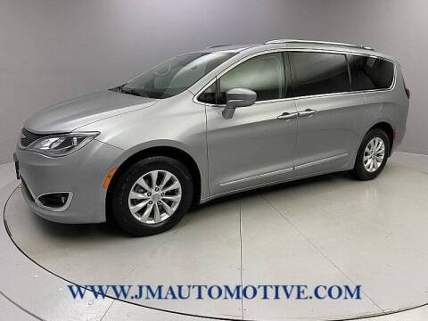 2018 Chrysler Pacifica for sale at J & M Automotive in Naugatuck CT