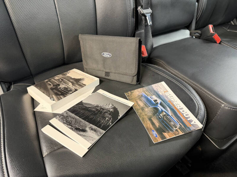 2022 Ford F-250 Super Duty Lariat