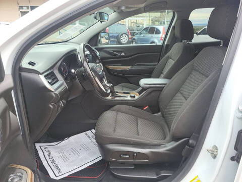 2019 GMC Acadia SLE-2