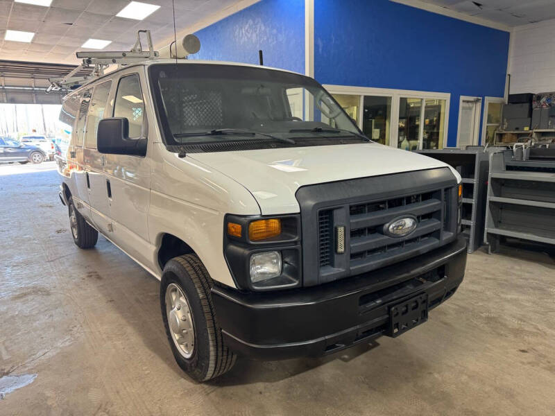 2013 Ford E-Series for sale at Ricky Auto Sales in Houston TX