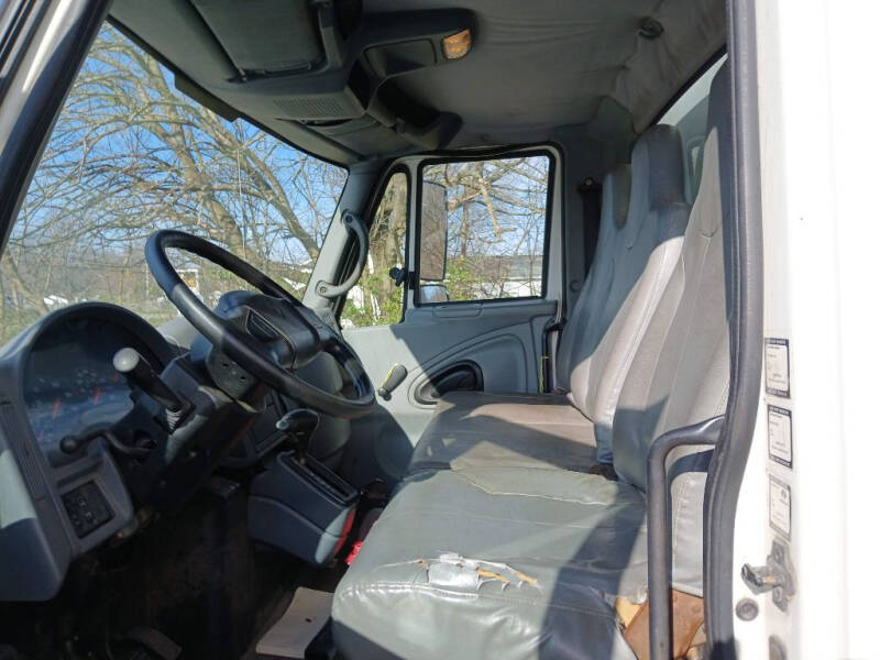 2002 International DuraStar 4300