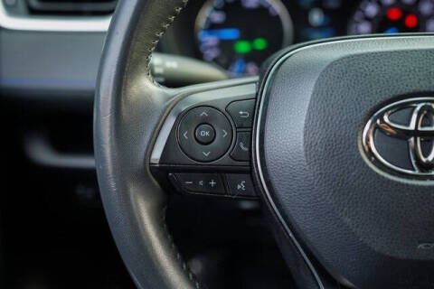 2022 Toyota RAV4 Hybrid SE