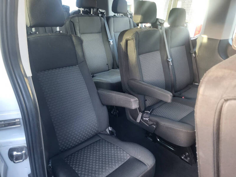 2022 Ford Transit 350 XLT