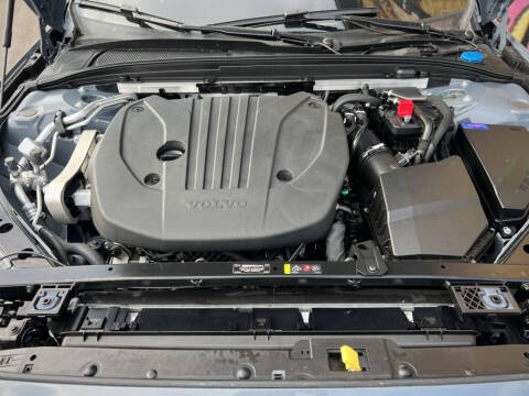 2023 Volvo S60 B5 Ultimate Bright Theme