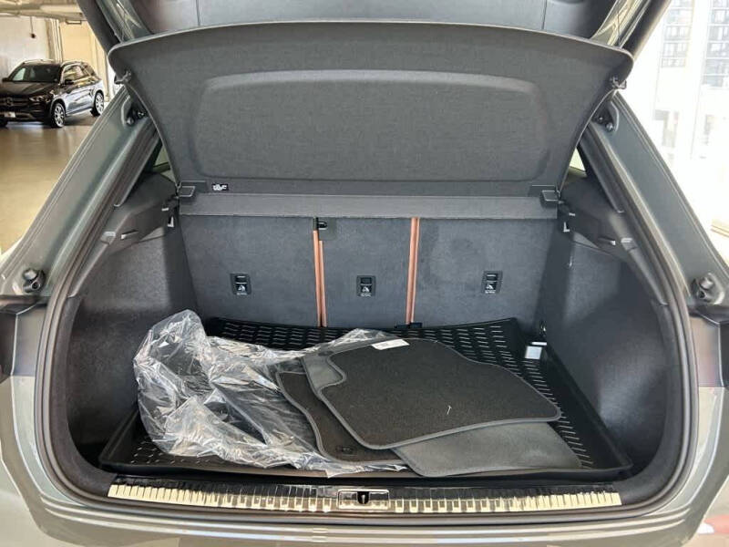 2025 Audi Q3 quattro S line Premium 45 TFSI