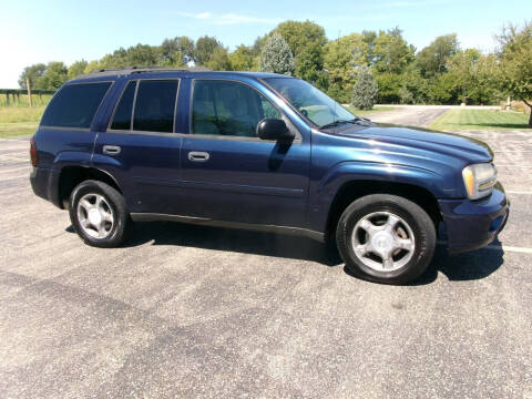 2008 Chevrolet TrailBlazer for sale at Crossroads Used Cars Inc. in Tremont IL