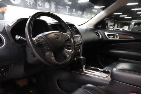 2020 Nissan Pathfinder Platinum